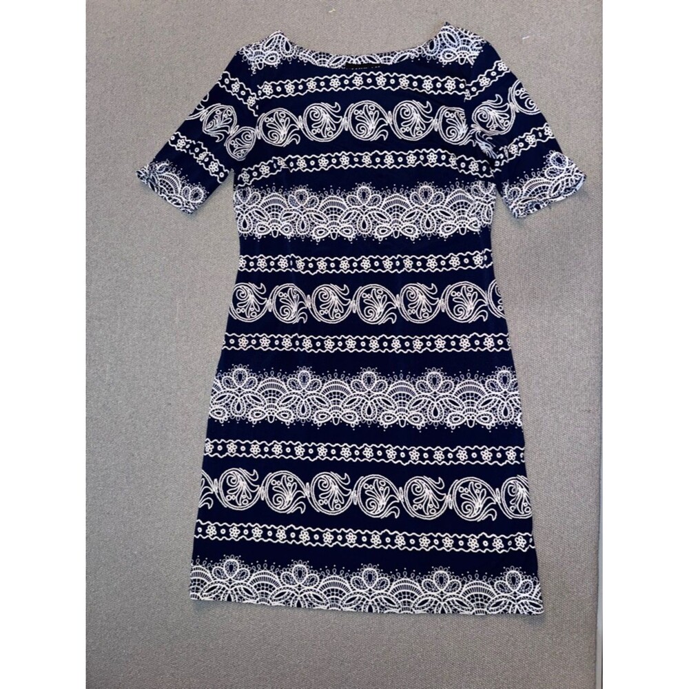 madison leigh size 10 dark Navy blue & White Midi lace print Dress
